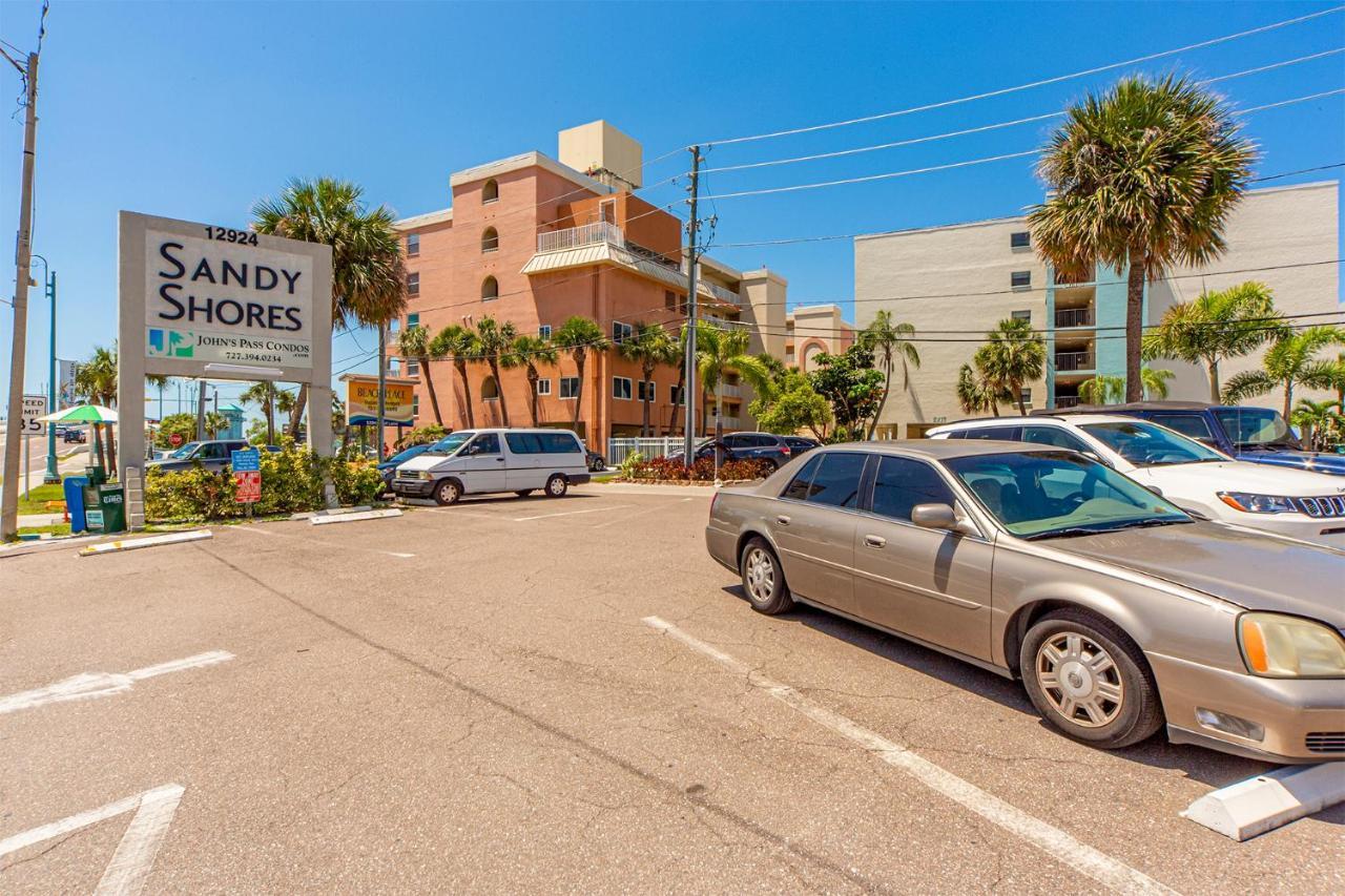 301 Sandy Shores Condos سانت بيتي بيتش المظهر الخارجي الصورة